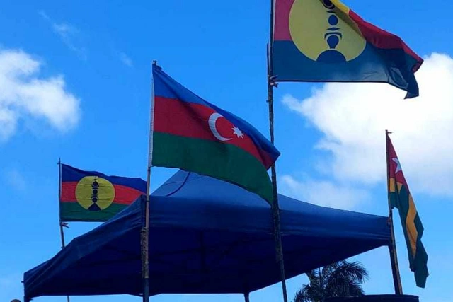 Yeni Kaledoniyada Fransa əleyhinə aksiya: İlk dəfə Azərbaycan bayrağı dalğalandırılıb - FOTO/VİDEO